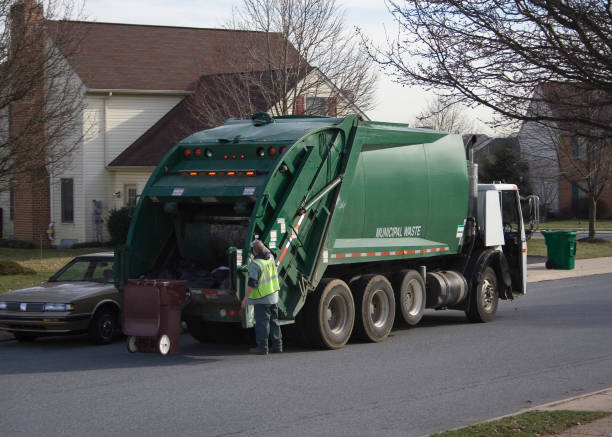 Best Construction Debris Removal  in Clinton, MD